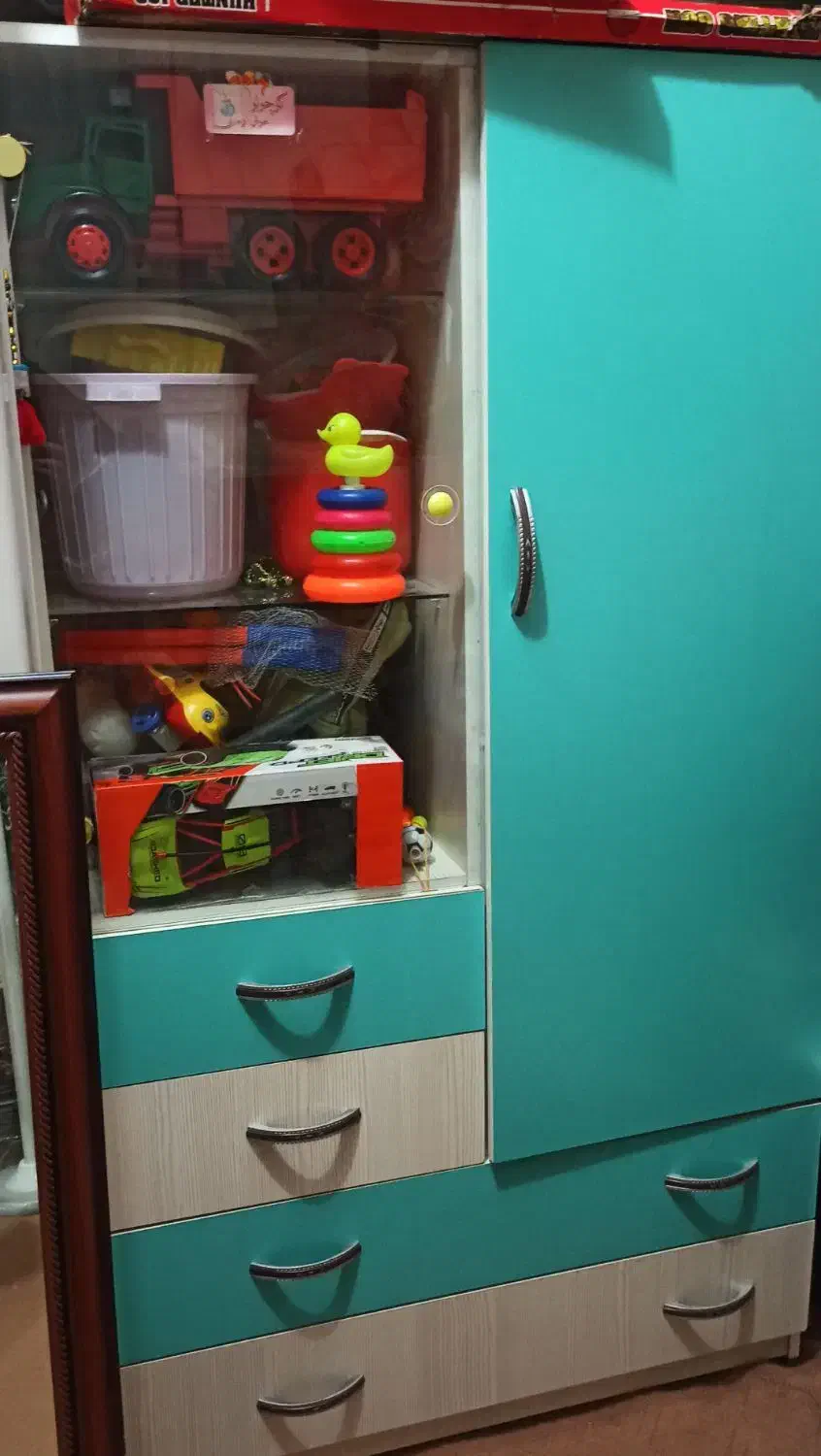 کمد بچه|اسباب و اثاث بچه|فولادشهر, مدیسه|دیوار