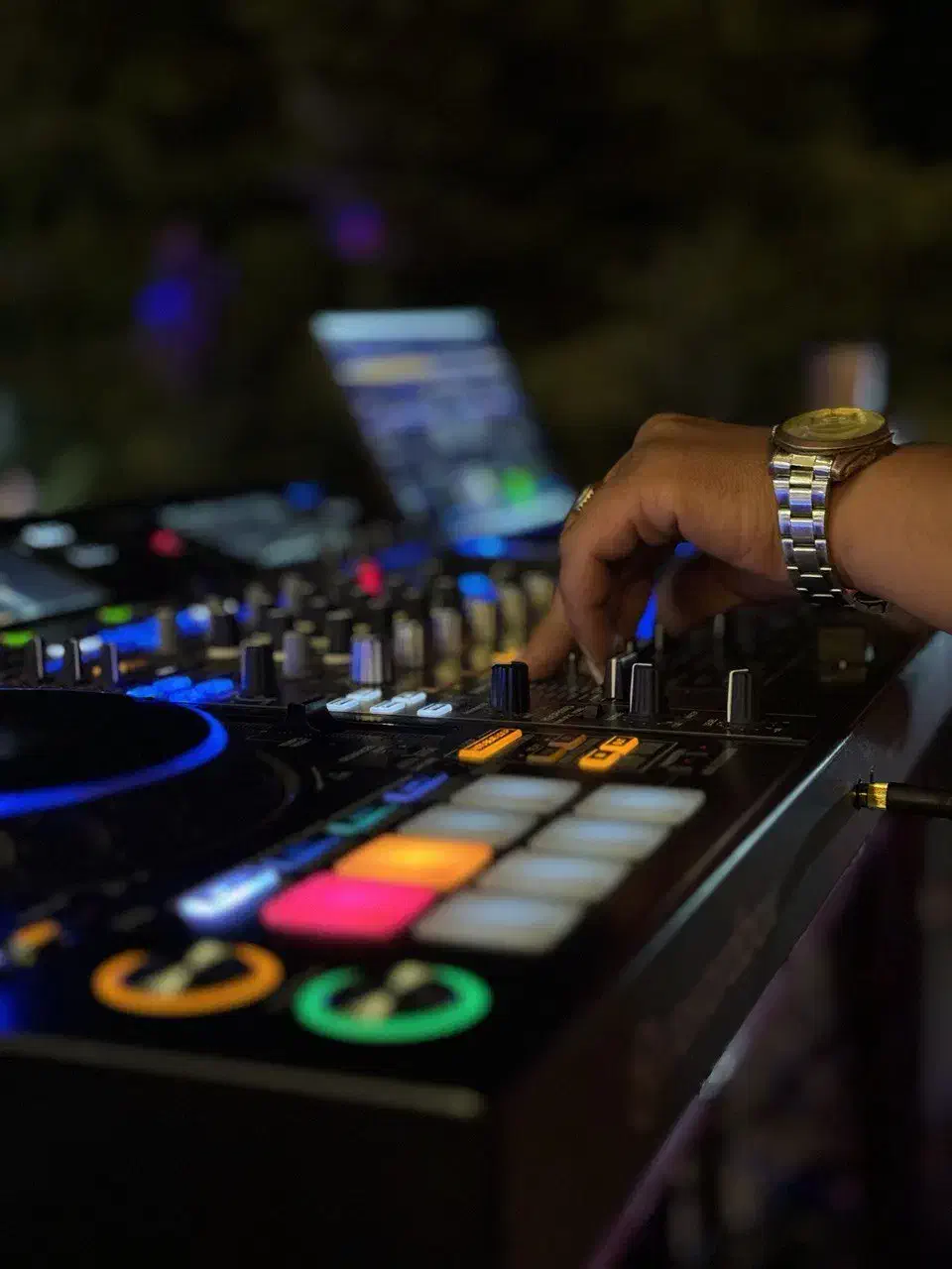 دی جی و گروه موسیقی مجالس اصفهان|خدمات پذیرایی، مراسم|فولادشهر, B4|دیوار