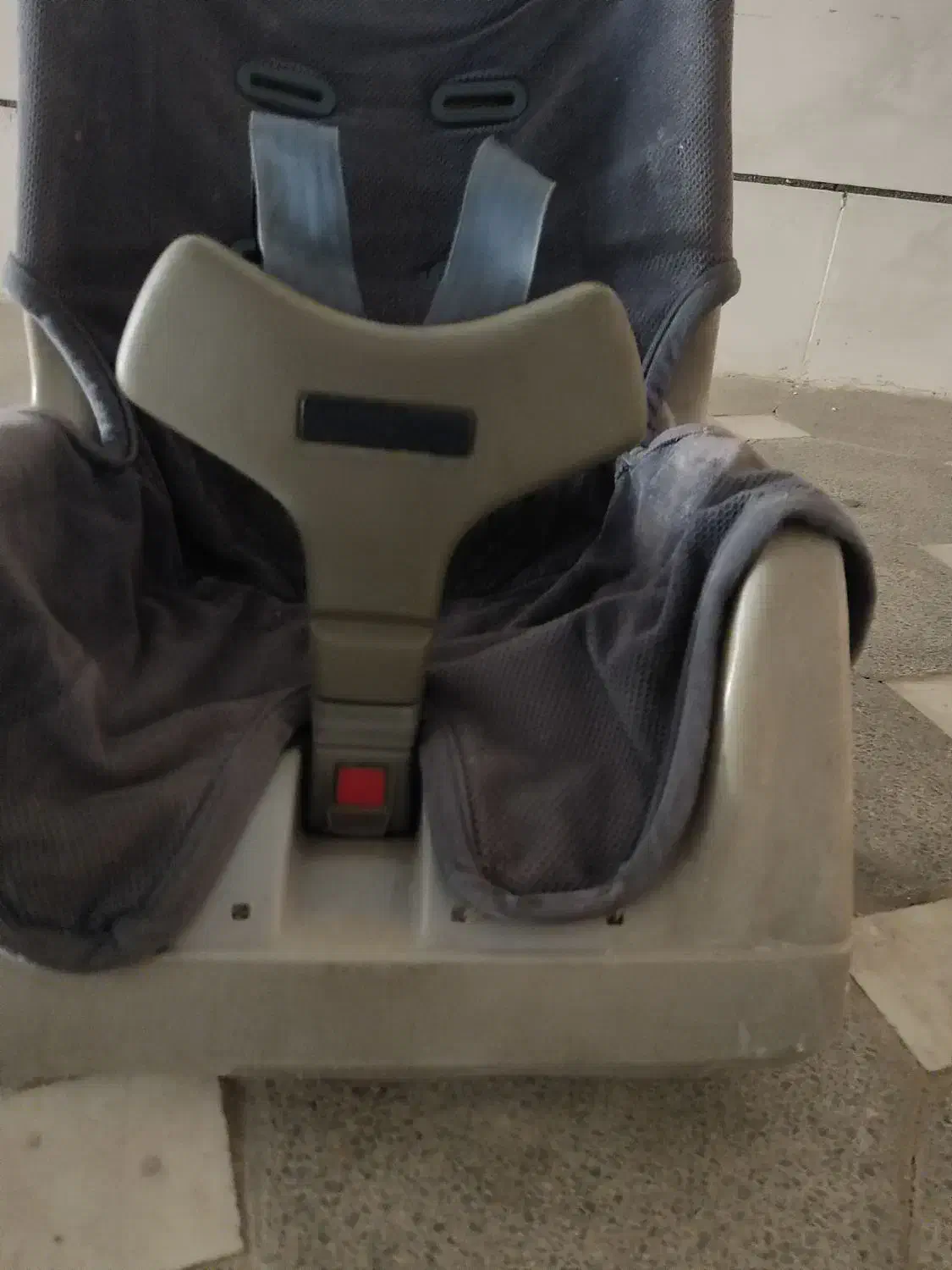 صندلی ماشین و تشک طبی|تخت و سرویس خواب|همدان, |دیوار