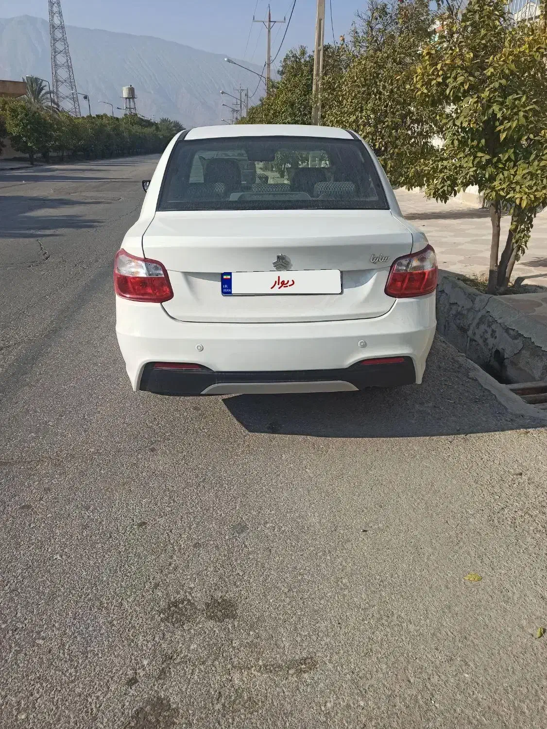 ساینا دوگانه 1402|خودرو سواری و وانت|شیراز, صاحب الزمان|دیوار