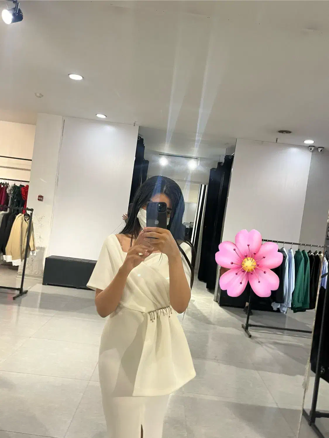 آموزش خیاطی طراحی لباس با الگو و بدون الگو گلستان|خدمات آموزشی|اهواز, گلستان|دیوار