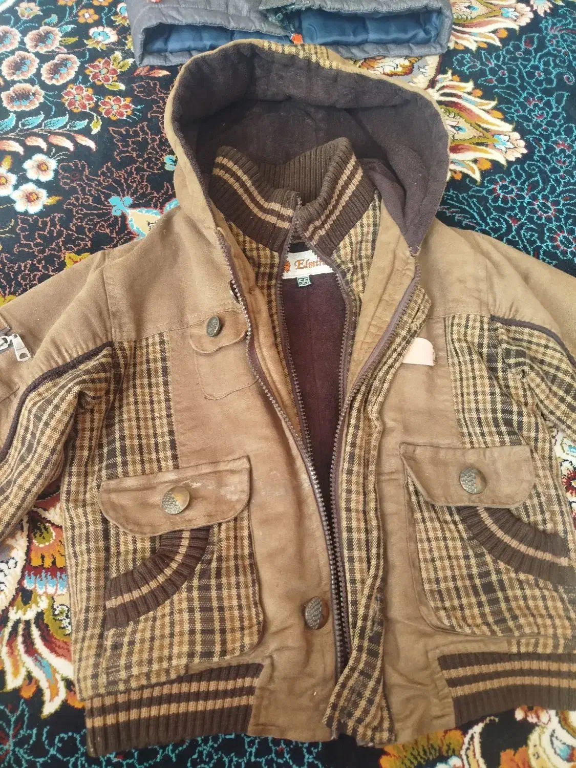 کاپشن ۵۰|کفش و لباس بچه|مشهد, خاتم الانبیا|دیوار