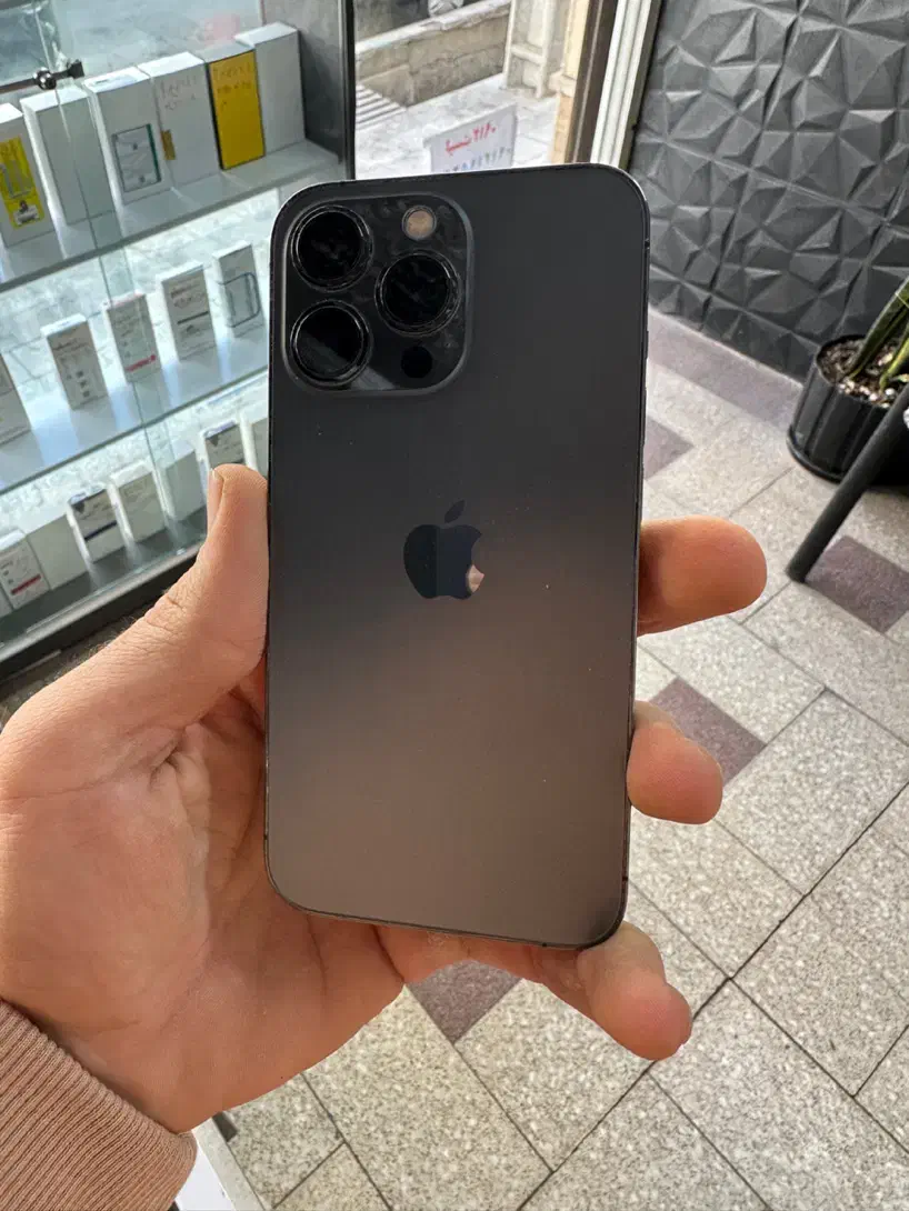 13 pro|موبایل|قم, صفاشهر|دیوار