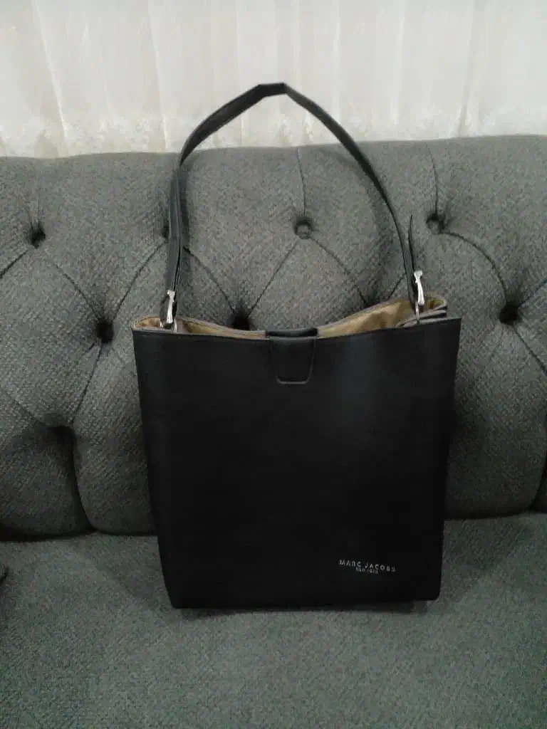 کیف نو همراه با کیف آرایشی|کیف، کفش، کمربند|ماسال, |دیوار