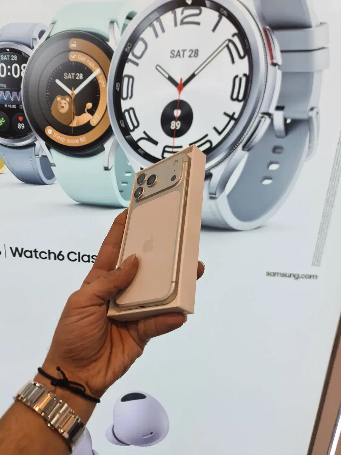 17 Pro max با ریجستری به بهی اقساطی|موبایل|اصفهان, چرخاب|دیوار