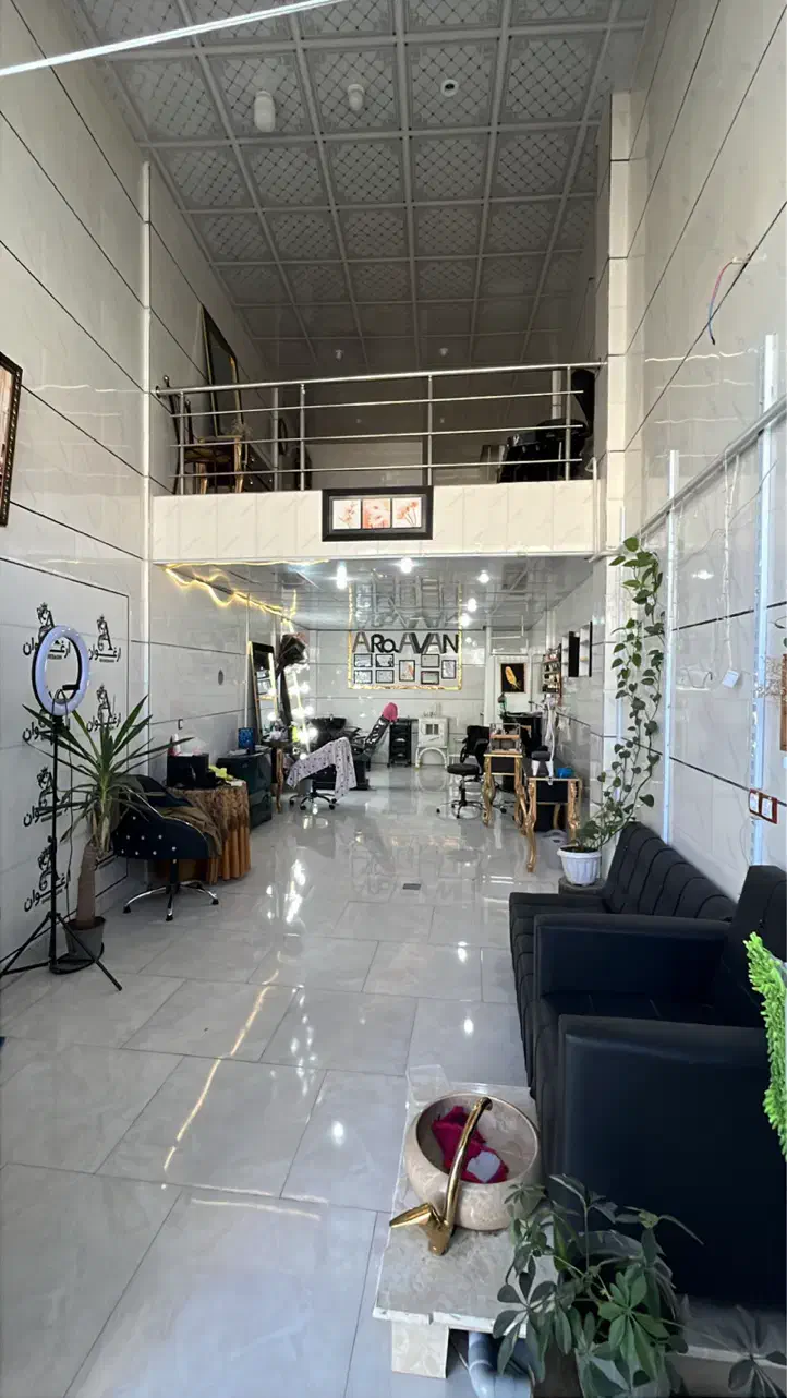 تجهیزات آرایشگاه|آرایشگاه و سالنهای زیبایی|زنجان, |دیوار