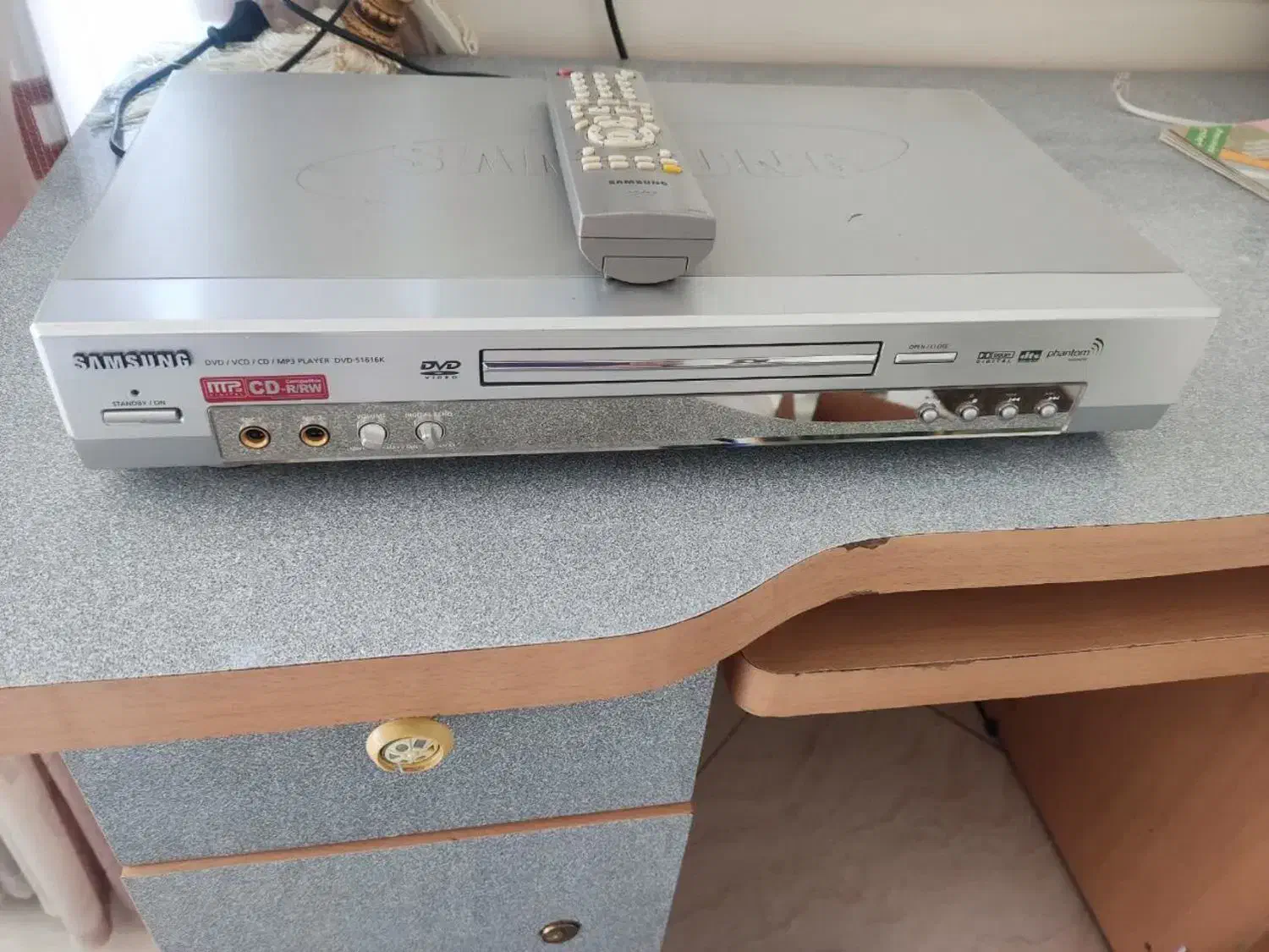 دستگاه دی وی دی|پخشکننده DVD و ویدیو|اصفهان, بهاران|دیوار