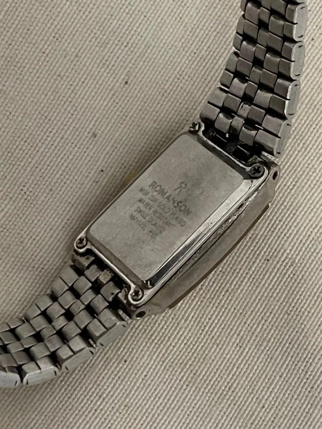 ساعت مچی  رومانسون اصل|ساعت|گلپایگان, |دیوار