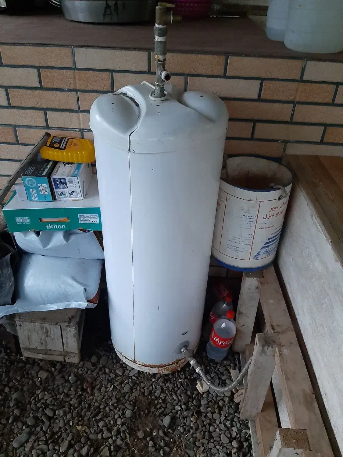 آبگرمکن برقی|آبگرمکن، پکیج، شوفاژ|رشت, پیرکلاچای|دیوار