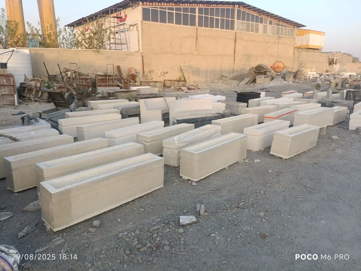 کارگر ساده نیروی کار خودمونی شهرستان اتباع هرمدل|استخدام معماری، عمران و ساختمانی|شهریار, رضی آباد بالا|دیوار