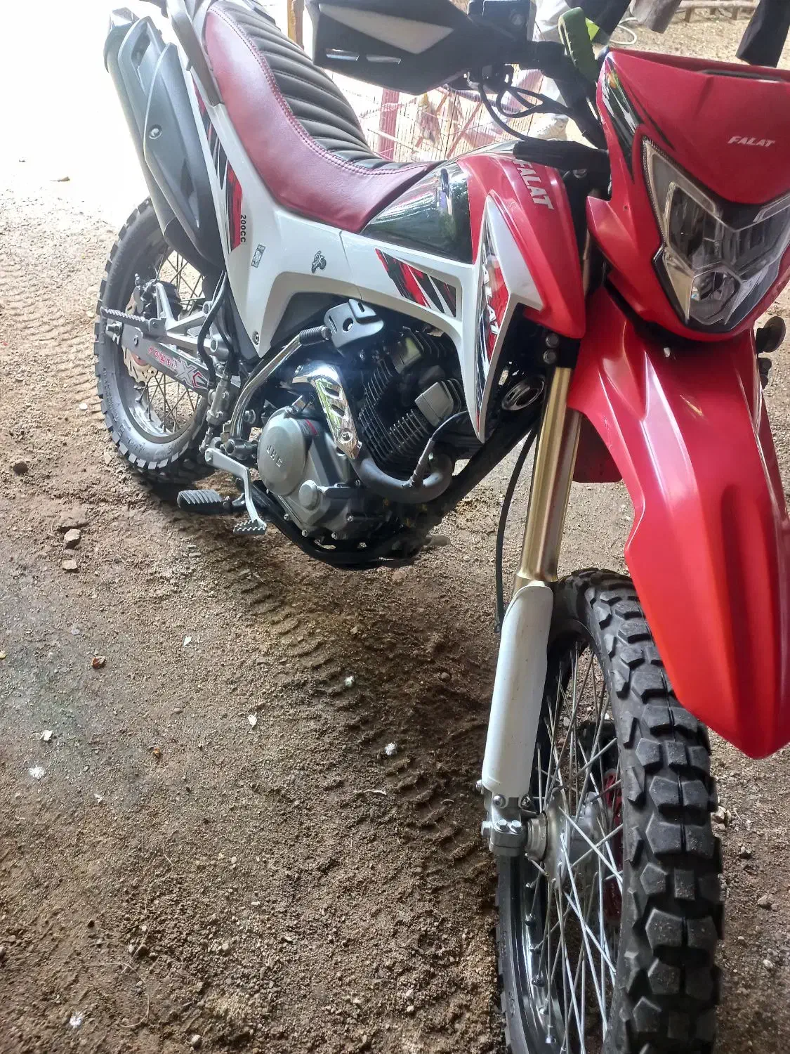 تریل فلات crf|موتورسیکلت|لاهیجان, گلستان|دیوار