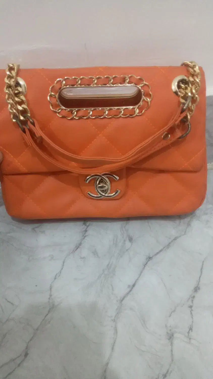 کیف|کیف، کفش، کمربند|دهلران, |دیوار