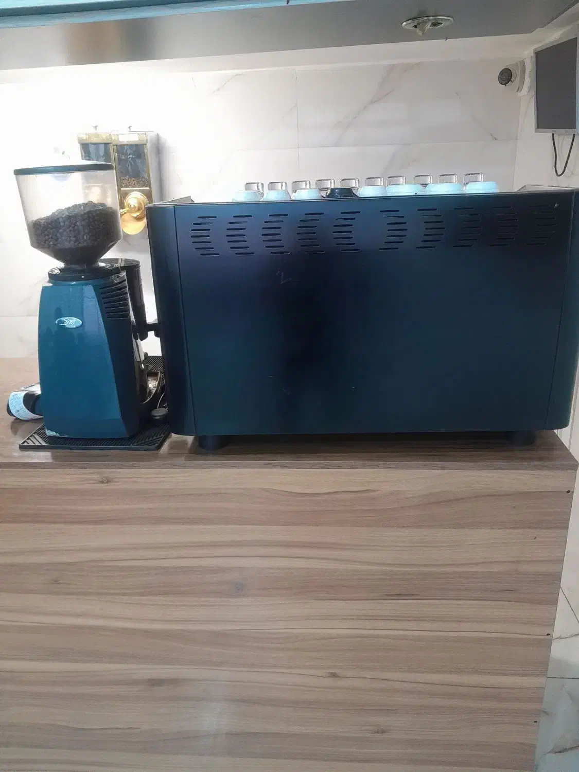 دستگاه قهوه ساز صنعتی مدل ۲۰۲۰ و آسیاب|سماور، چای‌ساز، قهوه‌ساز|بهار, |دیوار