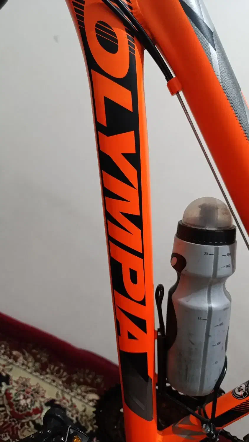 دوچرخه نو نو نو|دوچرخه، اسکیت، اسکوتر|اندیشه, اندیشه فاز ۱|دیوار