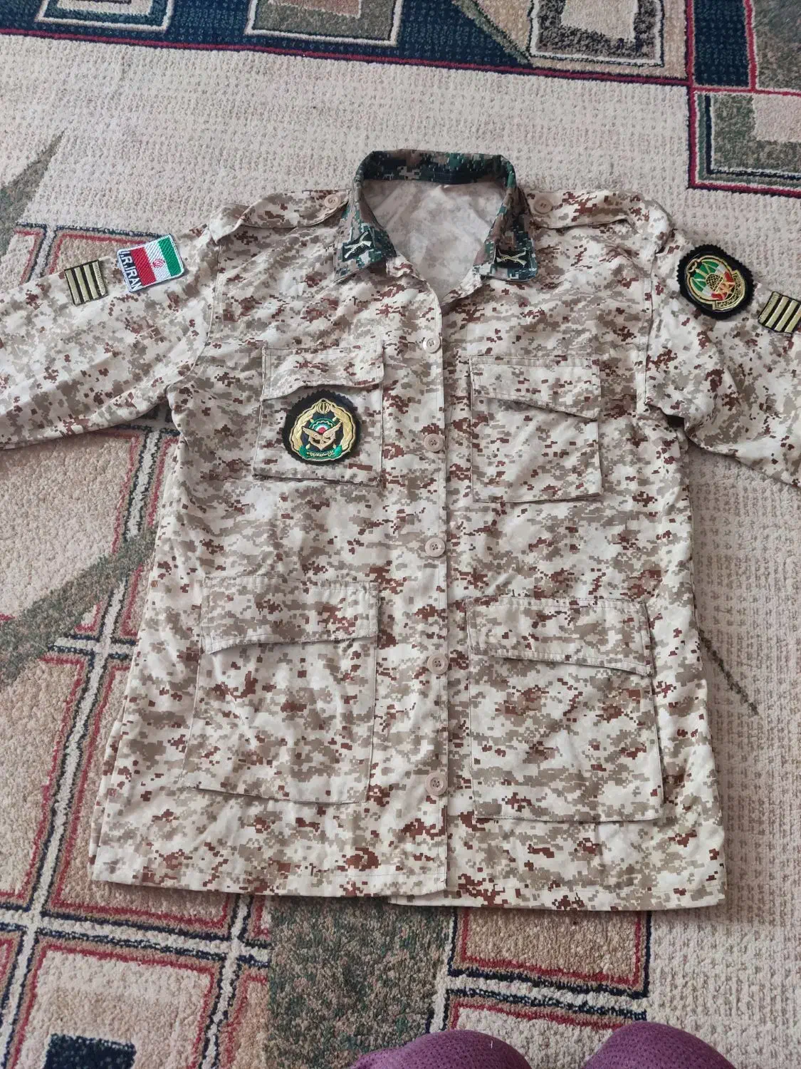 لباس سربازی|لباس|خرمآباد, |دیوار