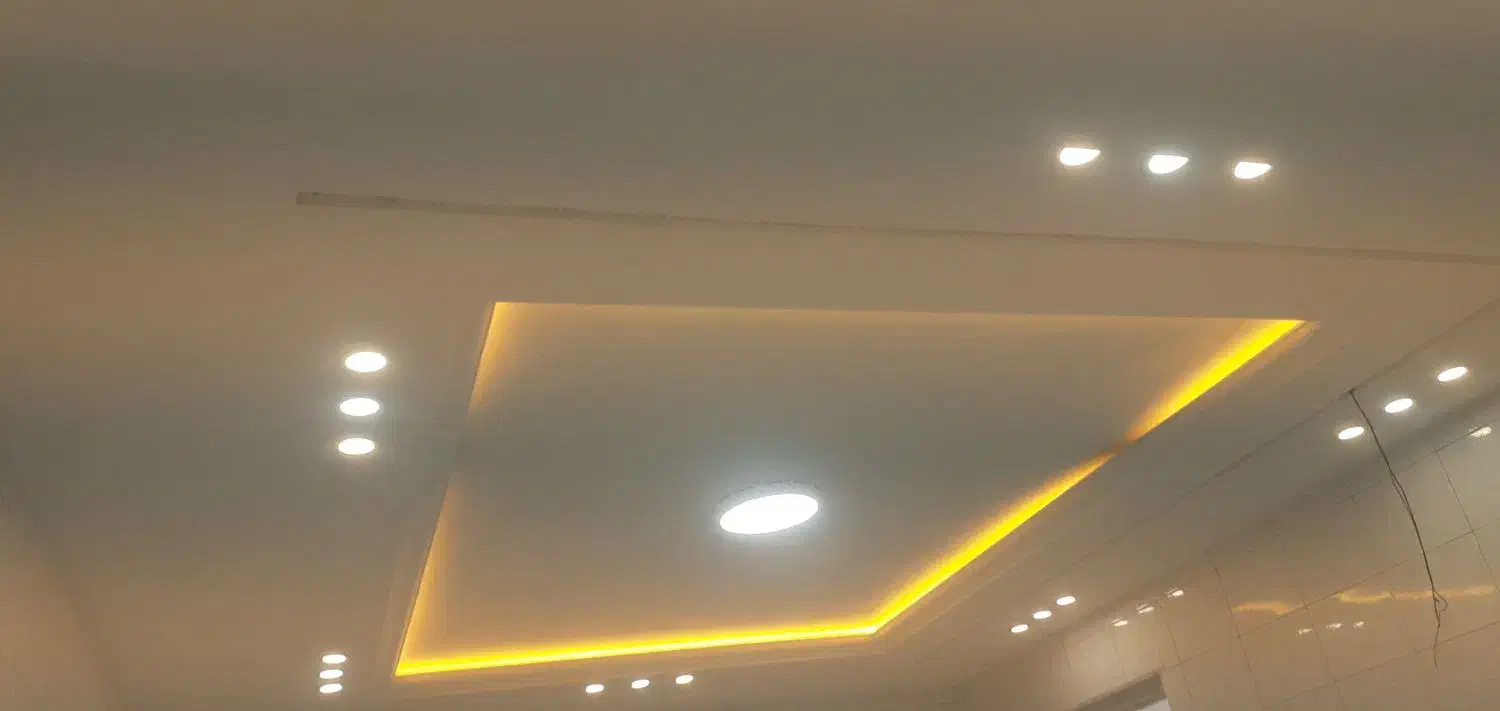 نور مخفی و سفید کاری و لکه گیری و ساختمان|خدمات پیشه و مهارت|ایلام, |دیوار