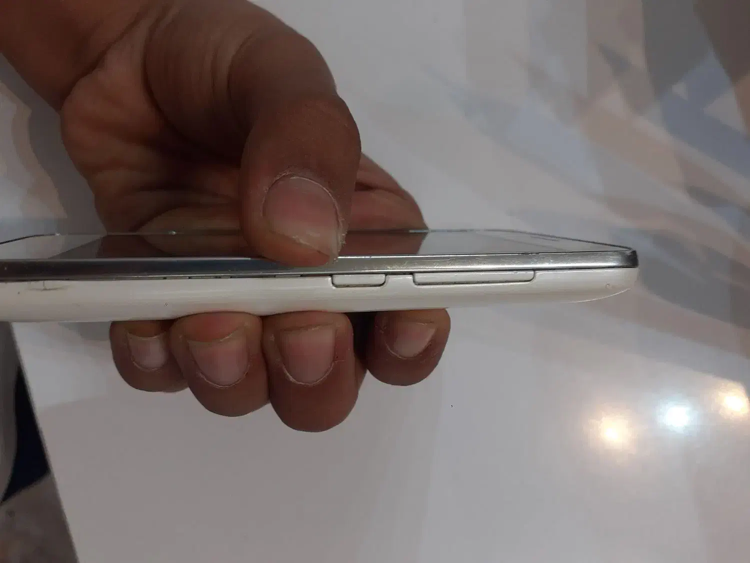 یک دستگاه هواوی سالم سالم|موبایل|مشهد, طلاب|دیوار