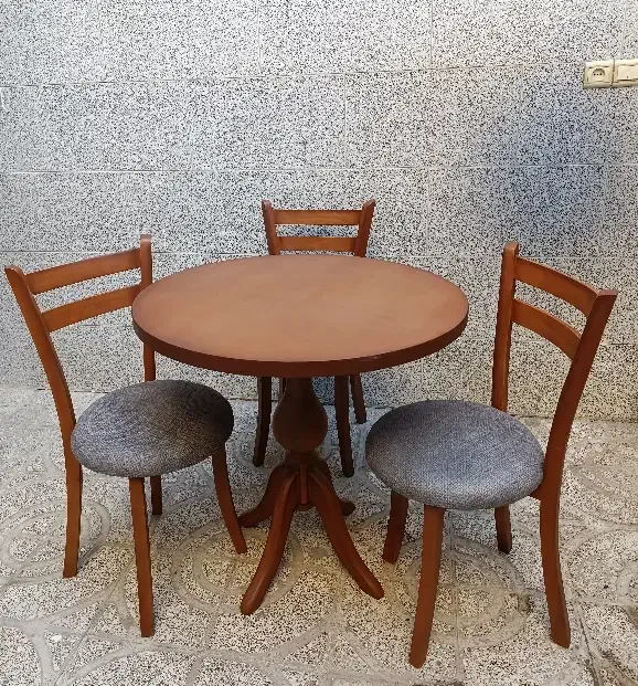 میز و صندلی ناهارخوری|میز و صندلی غذاخوری|اصفهان, کارلادان|دیوار