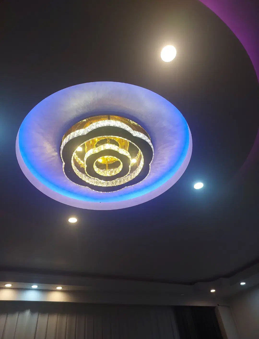 لوستر سقفی|لوستر و چراغ آویز|مهربان, |دیوار