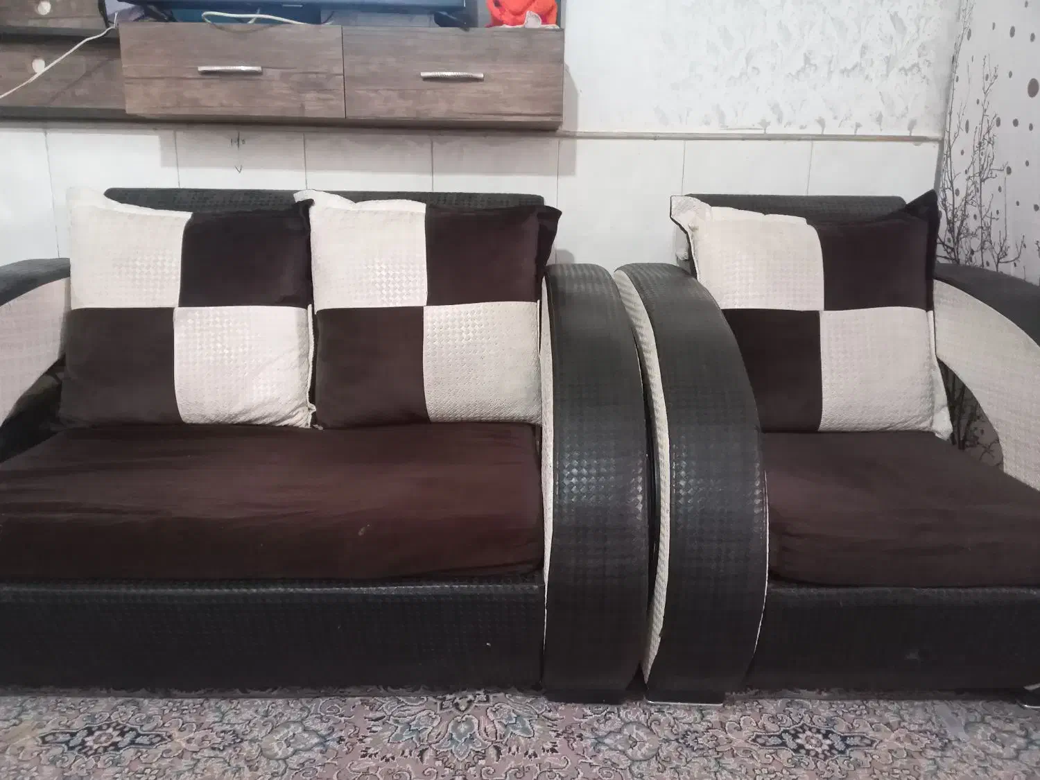 مبلمان|مبلمان خانگی و میز عسلی|کشکوئیه, |دیوار