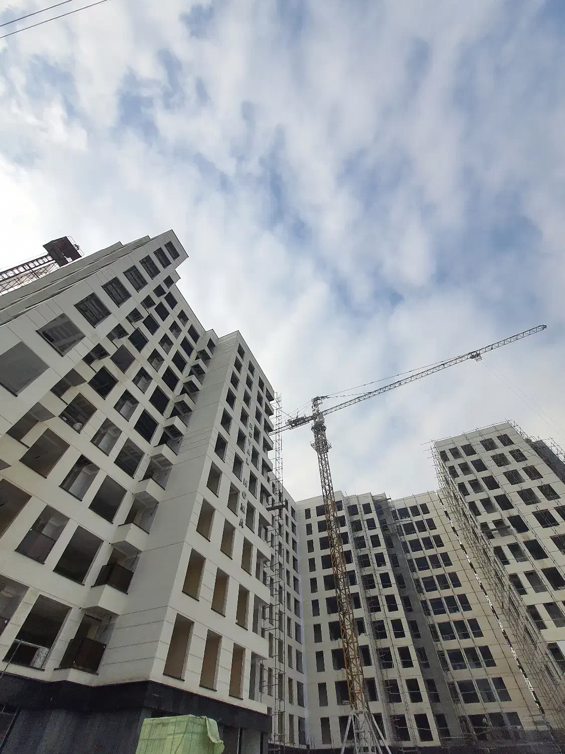 برج رویال هما/همیلا/۱۷۸ متر/حاج اقا قربانی/اخرین|فروش آپارتمان|تهران, شهرک هما|دیوار