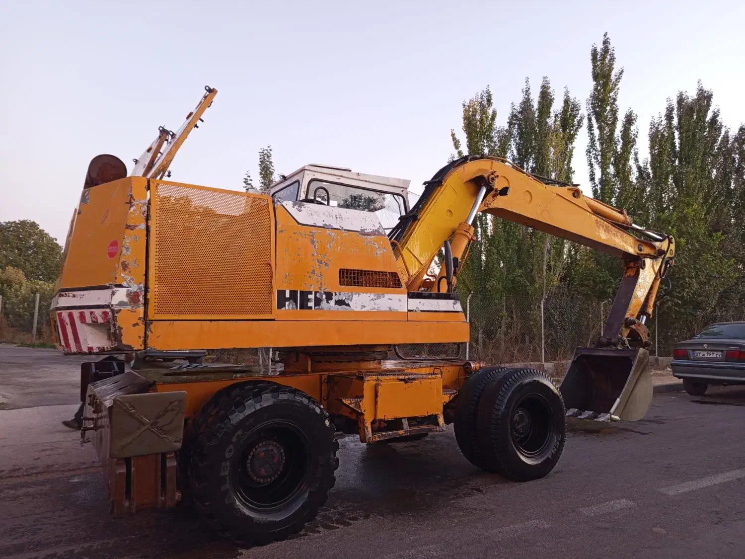 بیل لاستیکی 912|خودرو سنگین|تهران, آذربایجان|دیوار