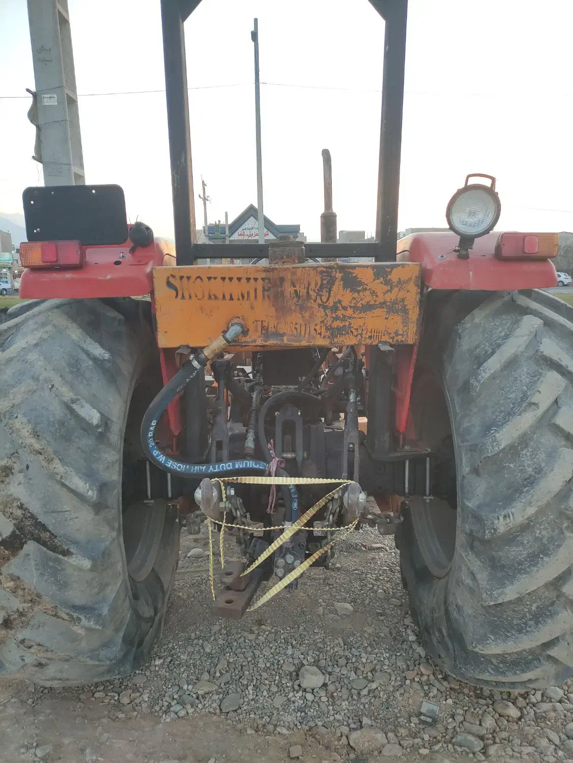 تراکتور ۲۸۵ مدل ۸۶ همراه بیل|خودرو سنگین|قروه, |دیوار