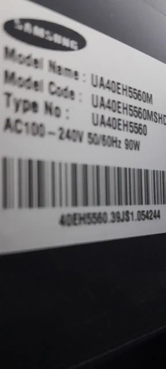 تلویزیون ۴۰ اینچ سامسونگ|تلویزیون و پروژکتور|مهاباد (آذربایجان غربی), |دیوار