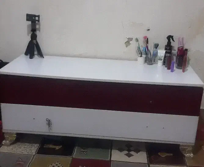 دراور دو کشو کم جا با کشو های جادار قیمت مناسب|جاکفشی، کمد، دراور|فردیس, شهرک شهید حسینی|دیوار