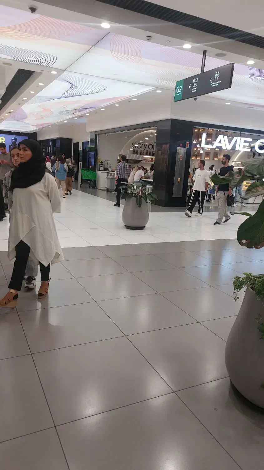 اجاره واحد تجاری ۵۳ اطلس مال نیاوران|اجارهٔ مغازه و غرفه|تهران, حصار بوعلی|دیوار