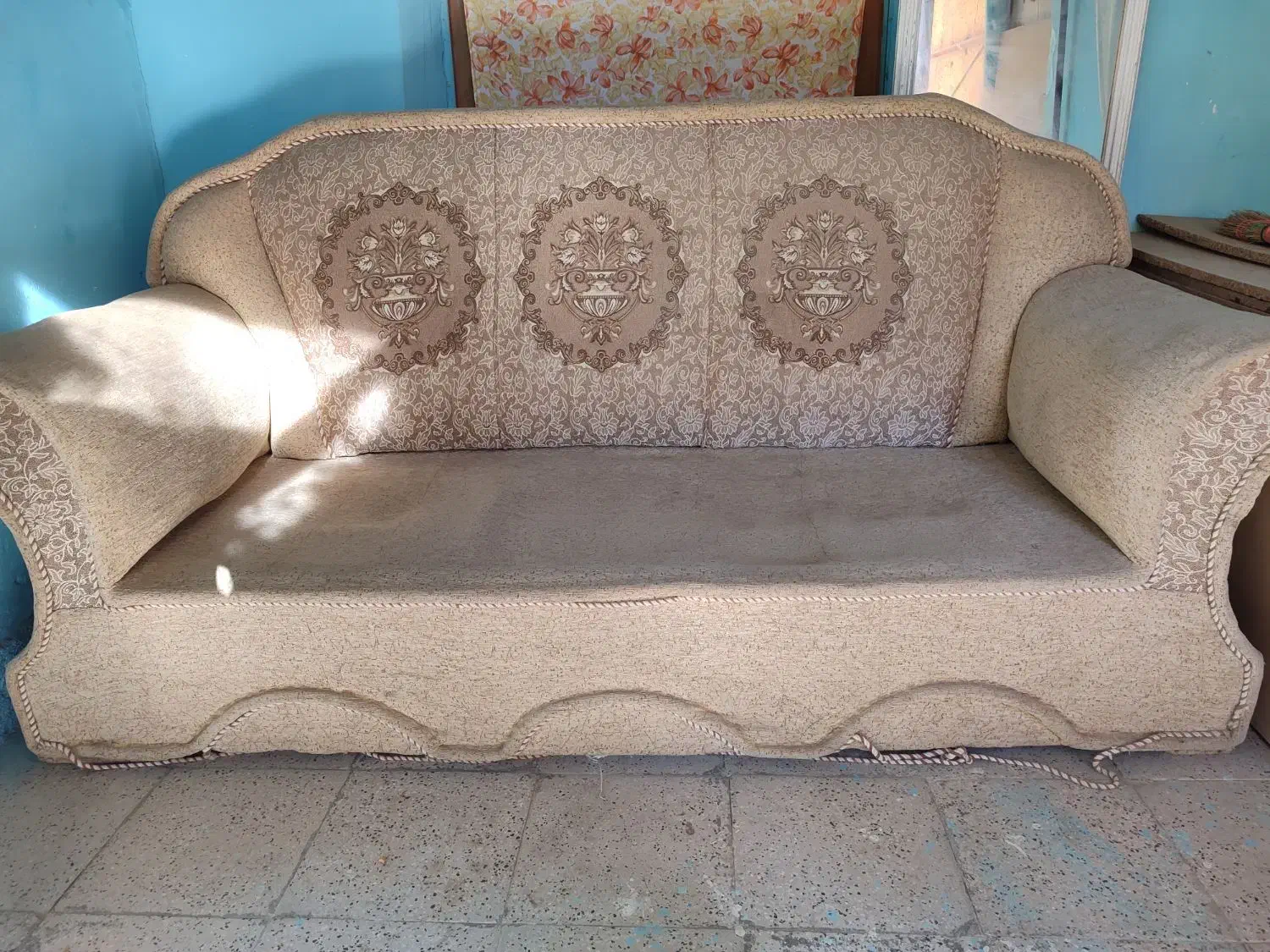 مبل3نفره ارزان|مبلمان خانگی و میز عسلی|اسفراین, |دیوار