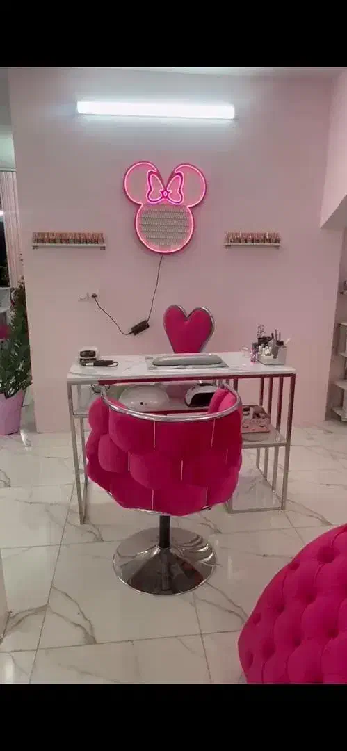 فروش فوری میز ناخن|آرایشگاه و سالنهای زیبایی|گرگان, |دیوار