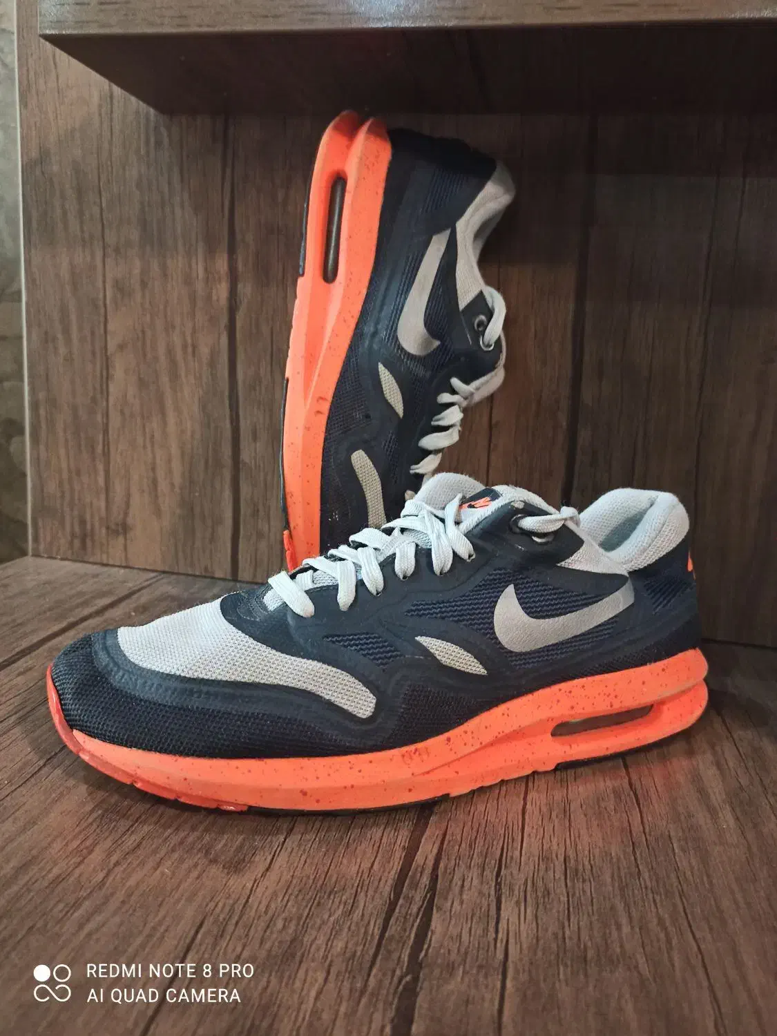 تعدادی کتونی اورجینال|کیف، کفش، کمربند|کرج, کوی زنبق|دیوار