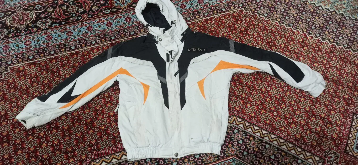 کاپشن تمیزوگرم|لباس|سردشت, |دیوار