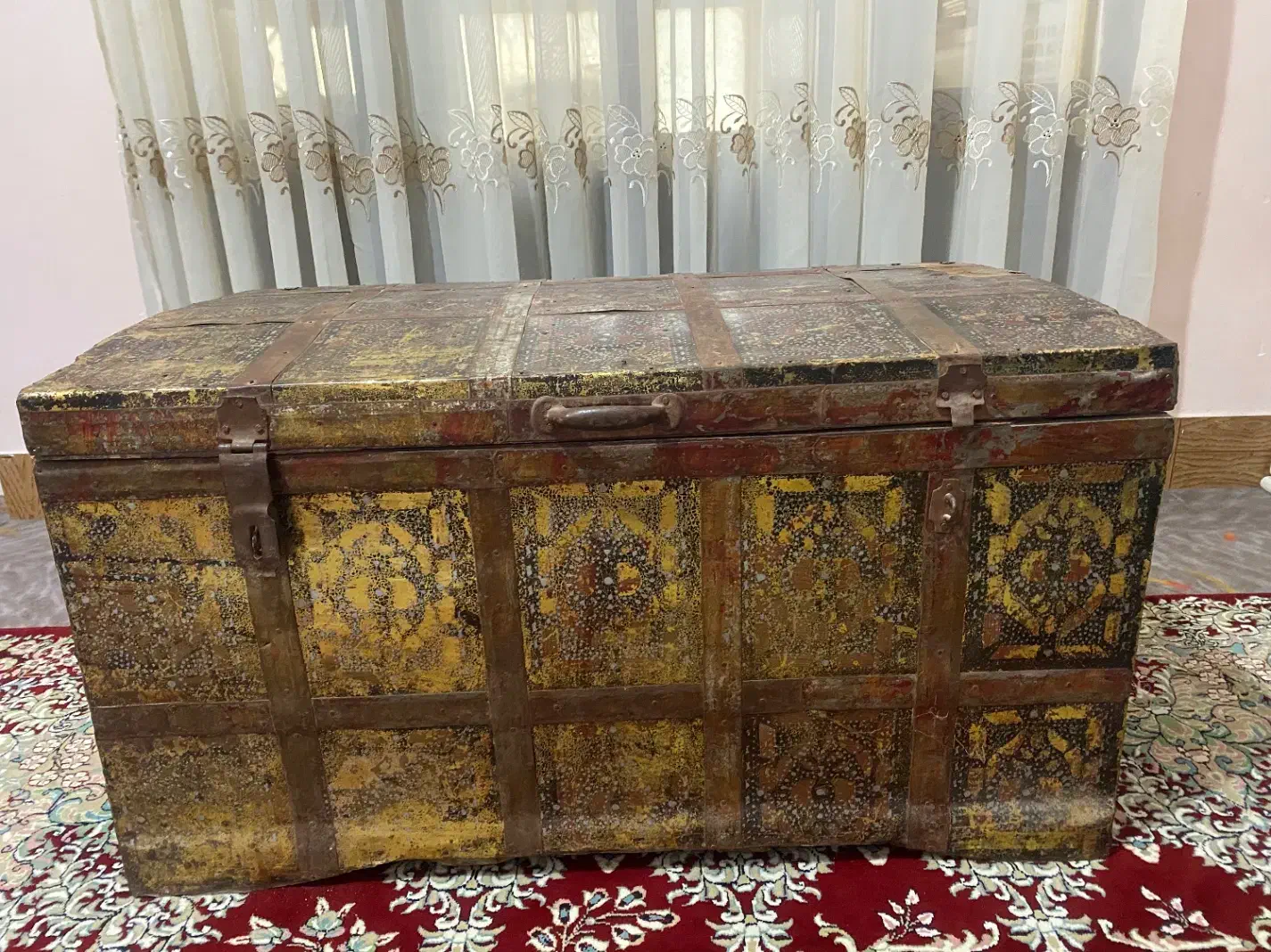 صندوق قدیمی|کلکسیون اشیاء عتیقه|شاهرود, |دیوار