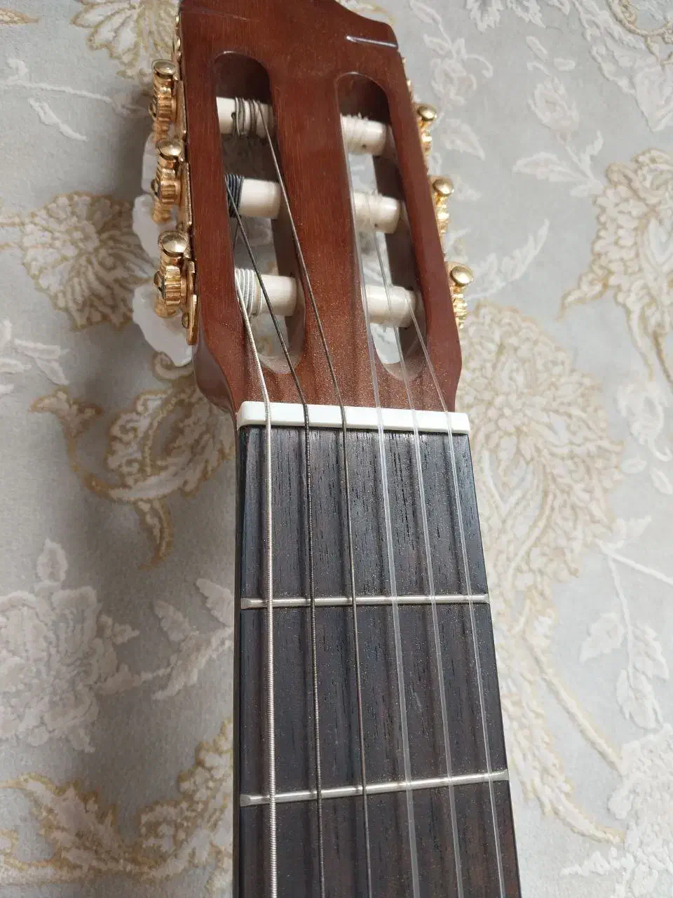 یاماها c80|گیتار، بیس، امپلیفایر|گنبد کاووس, |دیوار