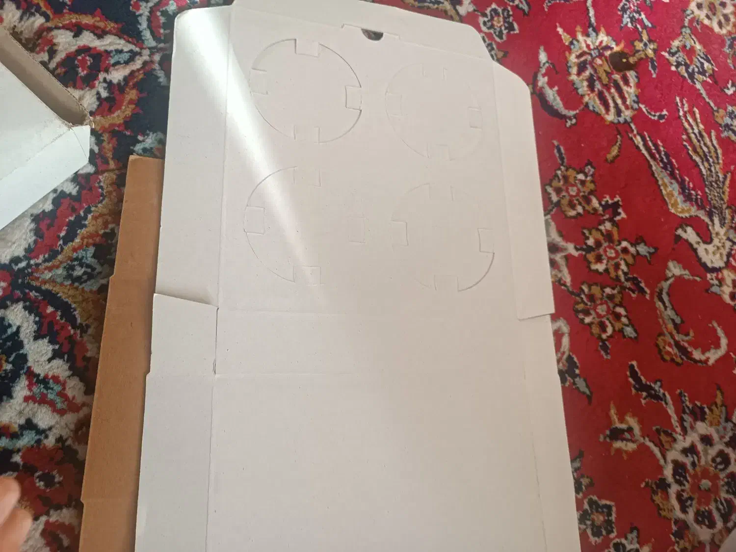 پشم گوسفند|رختخواب، بالش، پتو|شیراز, کوشک میدان|دیوار