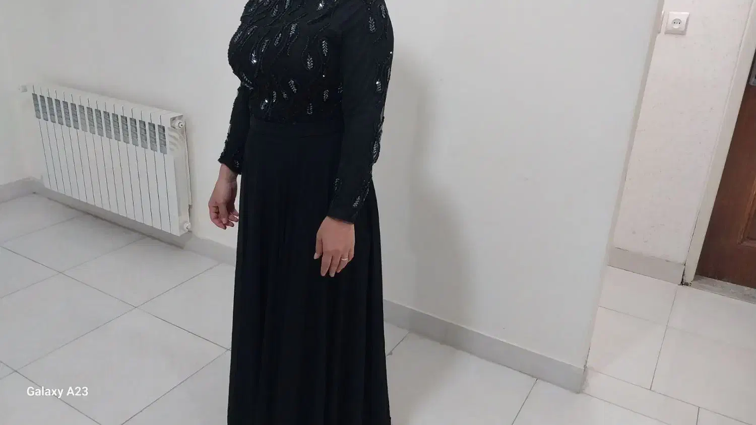 لباس مجلسی|لباس|توتکابن, |دیوار