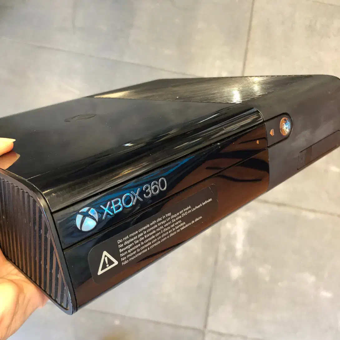 Xbox 360 New slim|کنسول، بازی ویدئویی و آنلاین|بابل, |دیوار