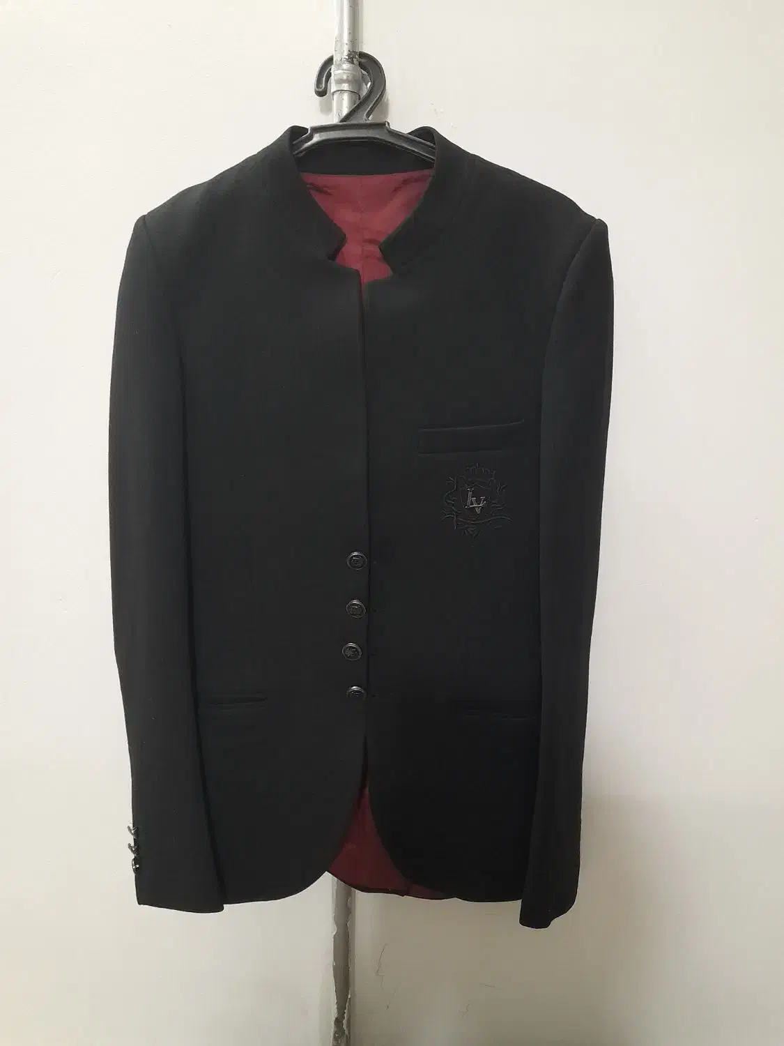 کت وشلوار|لباس|سبزوار, باهنر|دیوار