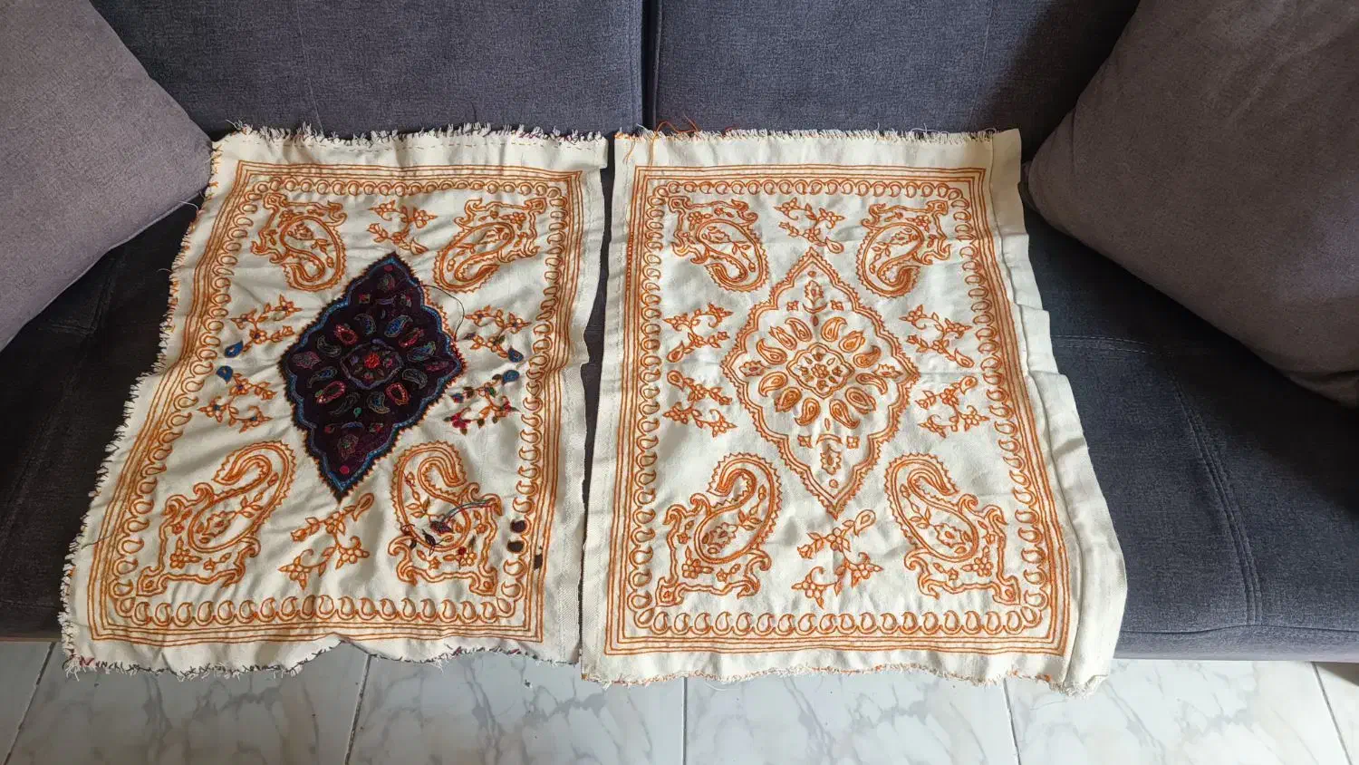 پشتی پته سایز کوچک دو عدد|پشتی|کرمان, |دیوار