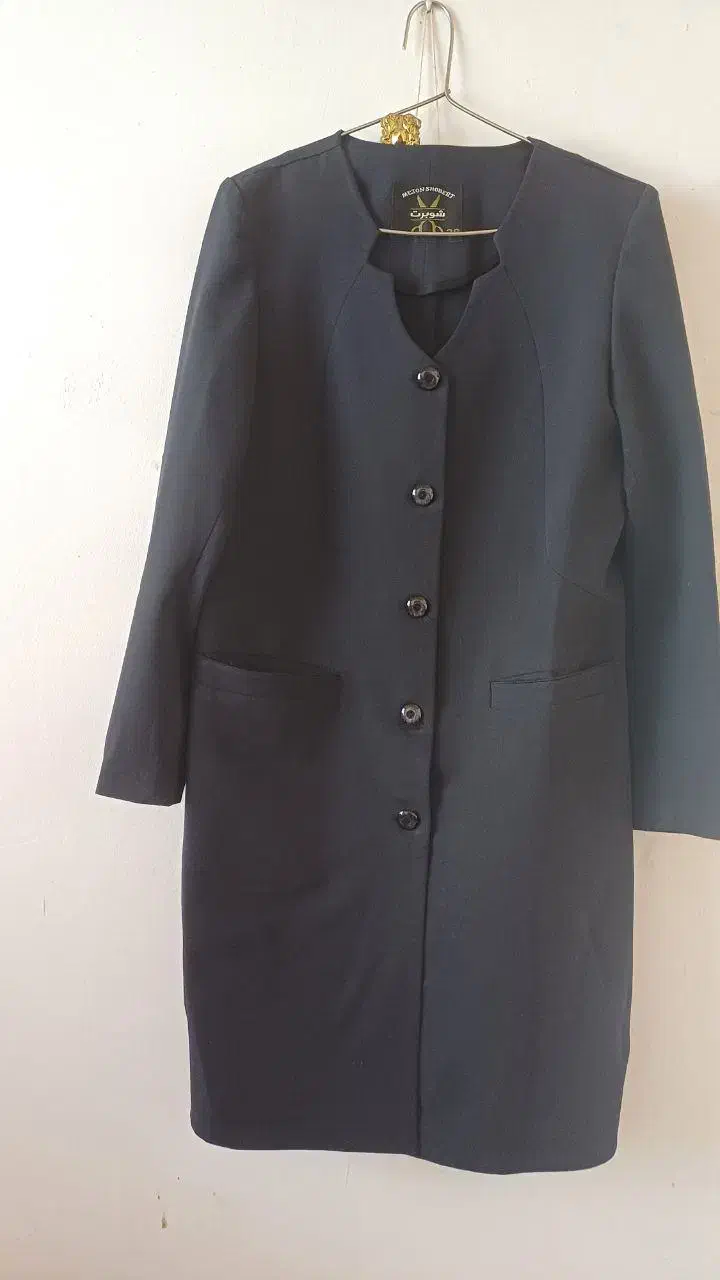 مانتو اداری|لباس|میانه, |دیوار