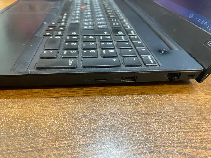 لپ تاپ Lenovo|رایانه همراه|تهران, فلسطین (میدان انقلاب)|دیوار