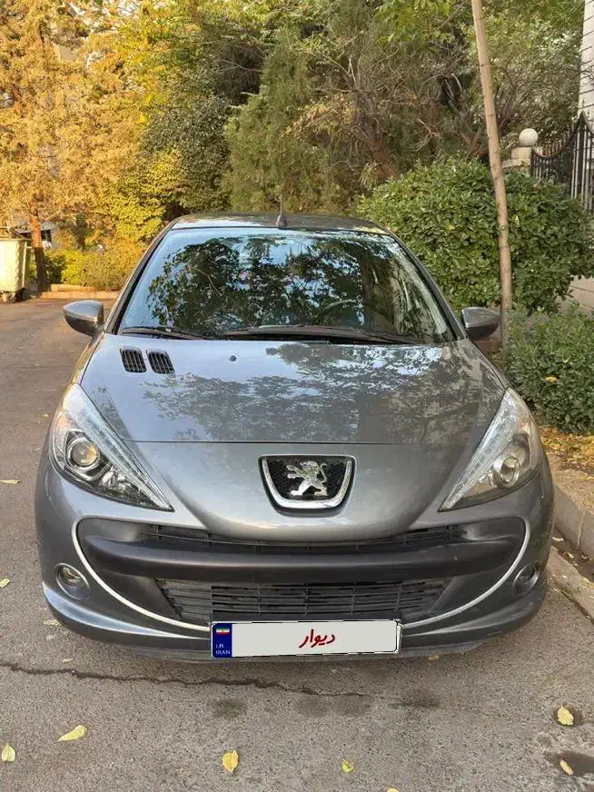 پژو ۲۰۷ سقف فلز دنده ۱۳۹۶ بدون رنگ|خودرو سواری و وانت|تهران, شهرک غرب|دیوار