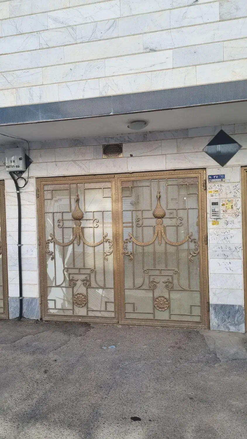 فروش در|مصالح و تجهیزات ساختمان|سبزوار, شهرک اندیشه|دیوار