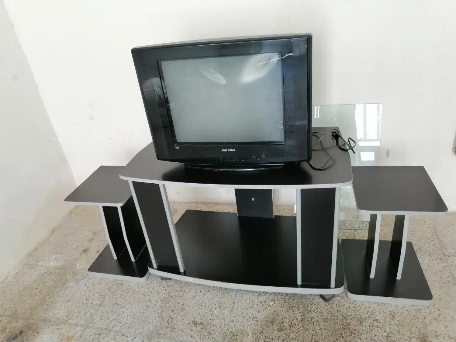 تلویزیون|تلویزیون و پروژکتور|نیشابور, شهرک بسیج|دیوار