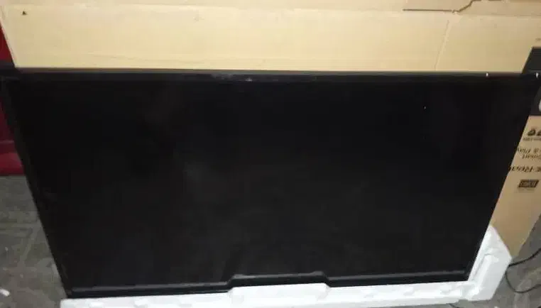 توشیبا 46 اینچ LCD/LED هوشمند( اندروید)|تلویزیون و پروژکتور|تهران, شهرک نفت|دیوار