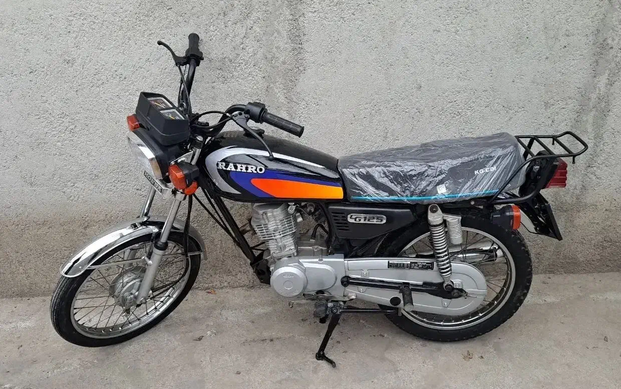 موتور هوندا مزایده ای در حد نو سالم و سرحال|موتورسیکلت|فردیس, فردیس|دیوار