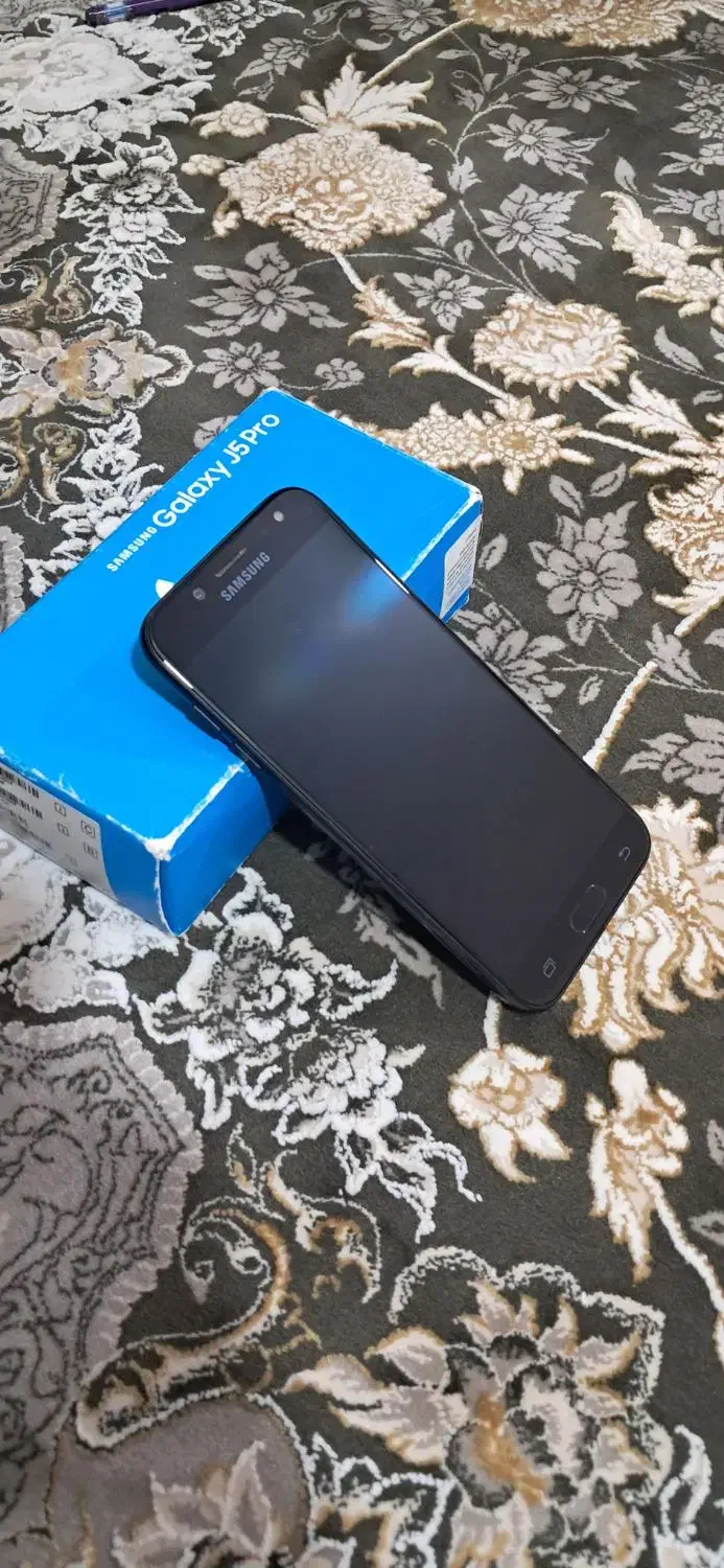 گوشی سامسونگ j 5مدل پرو2017 حافظه ۱۶ گیگ|موبایل|تهران, والفجر (افسریه)|دیوار