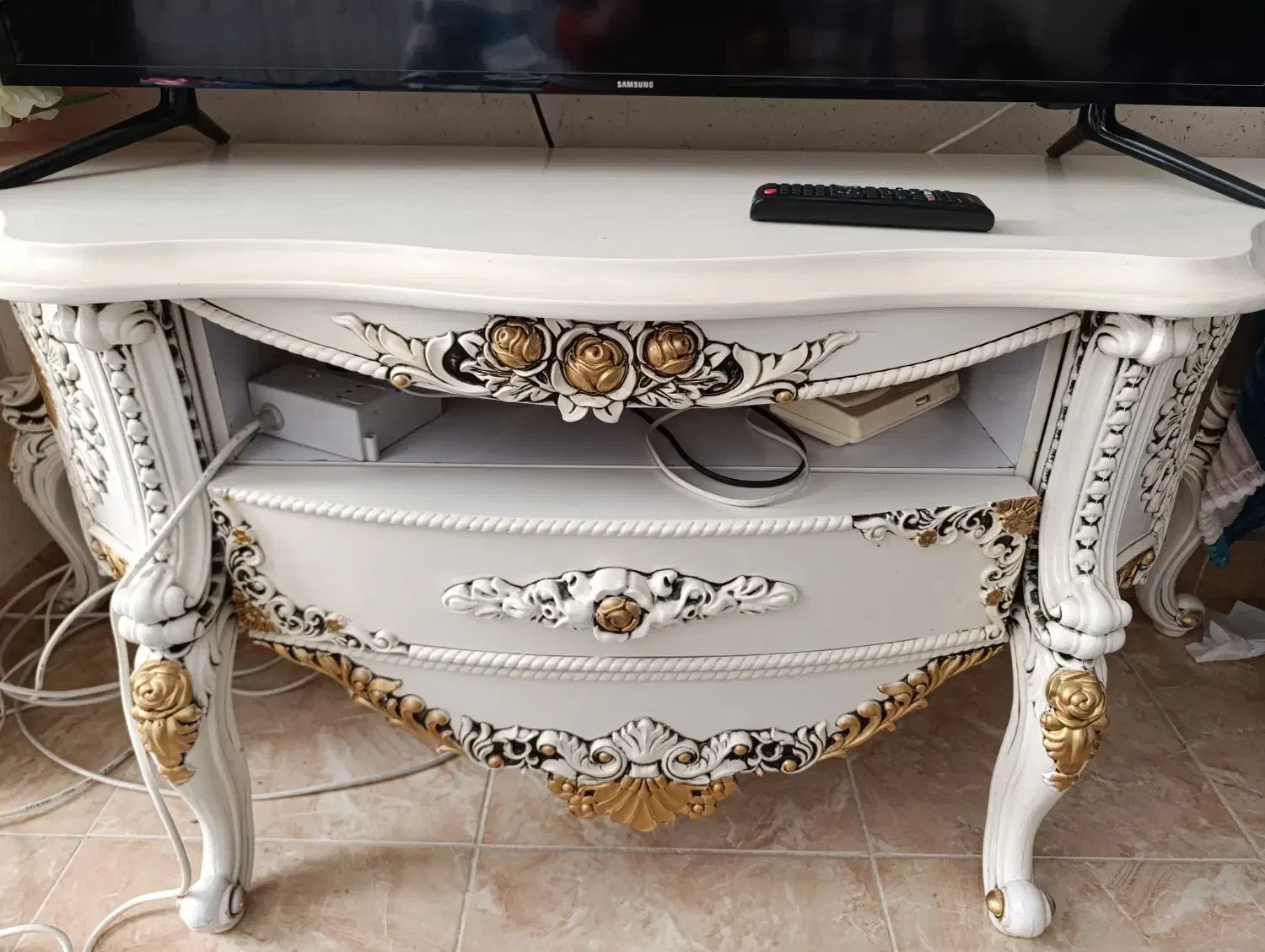 میز تلوزیون با جنس چوب اصل|میز تلویزیون|تبریز, |دیوار